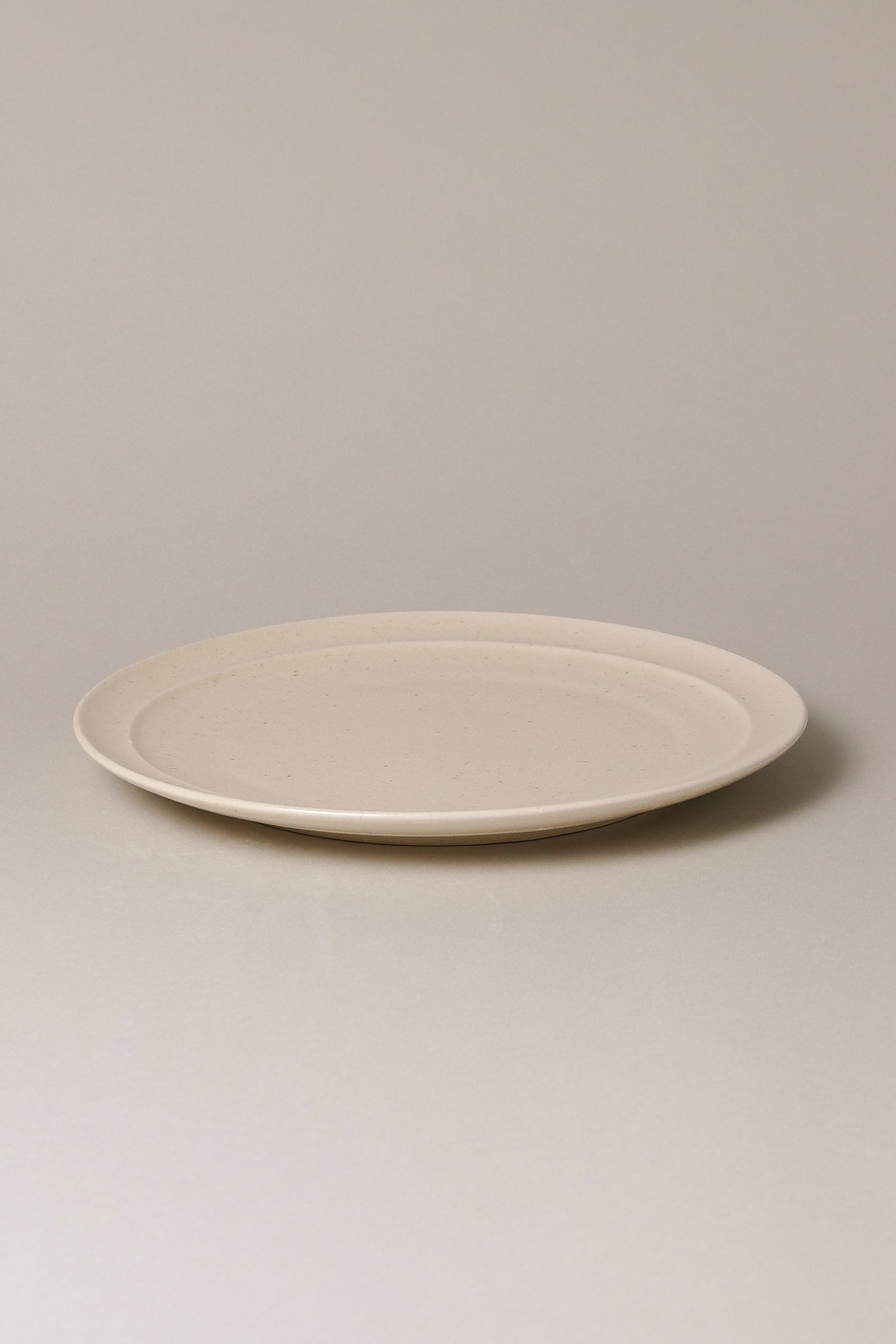 PLATO LLANO