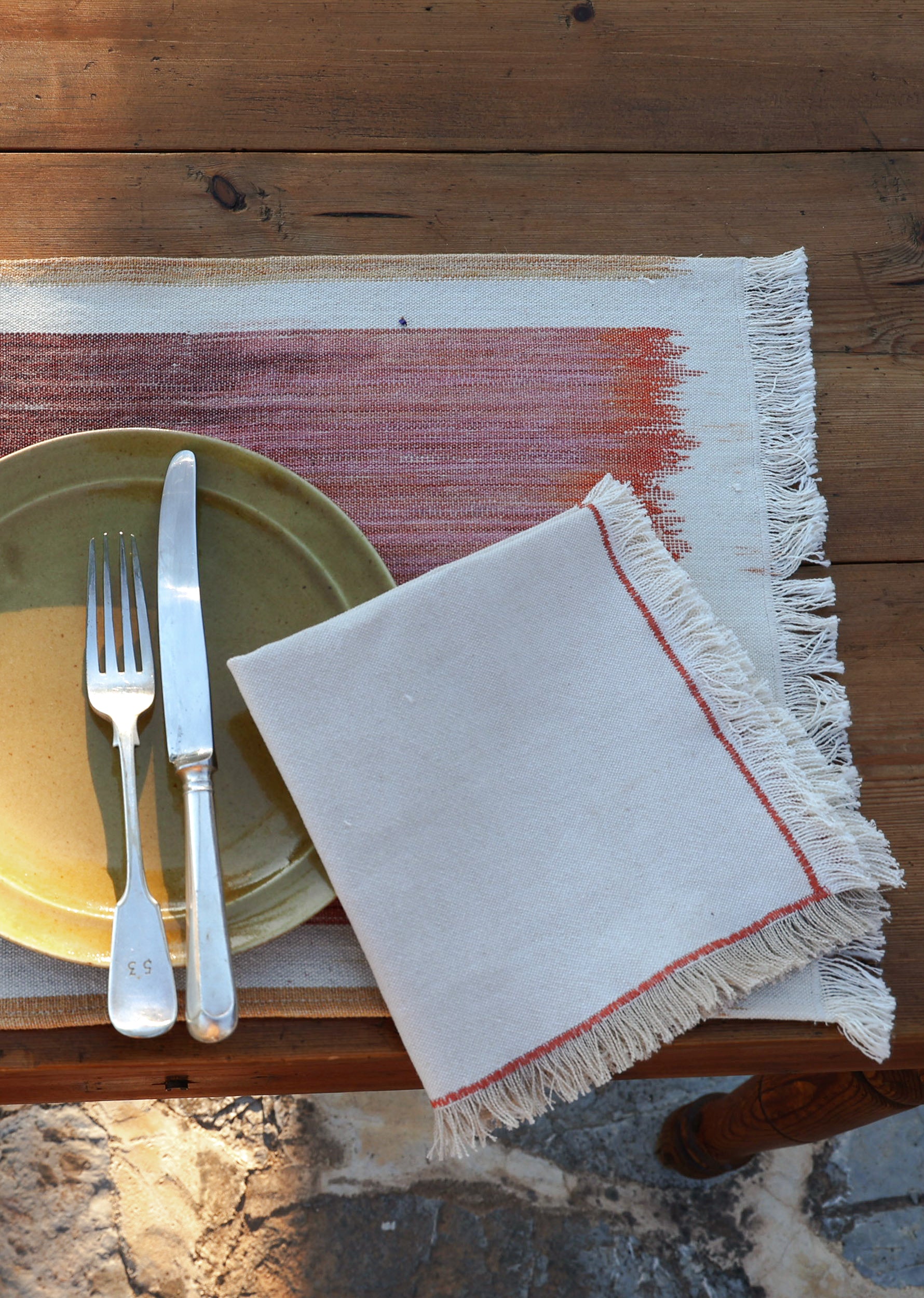 IKAT PLACEMAT AND NAPKIN (PACK OF 2)
