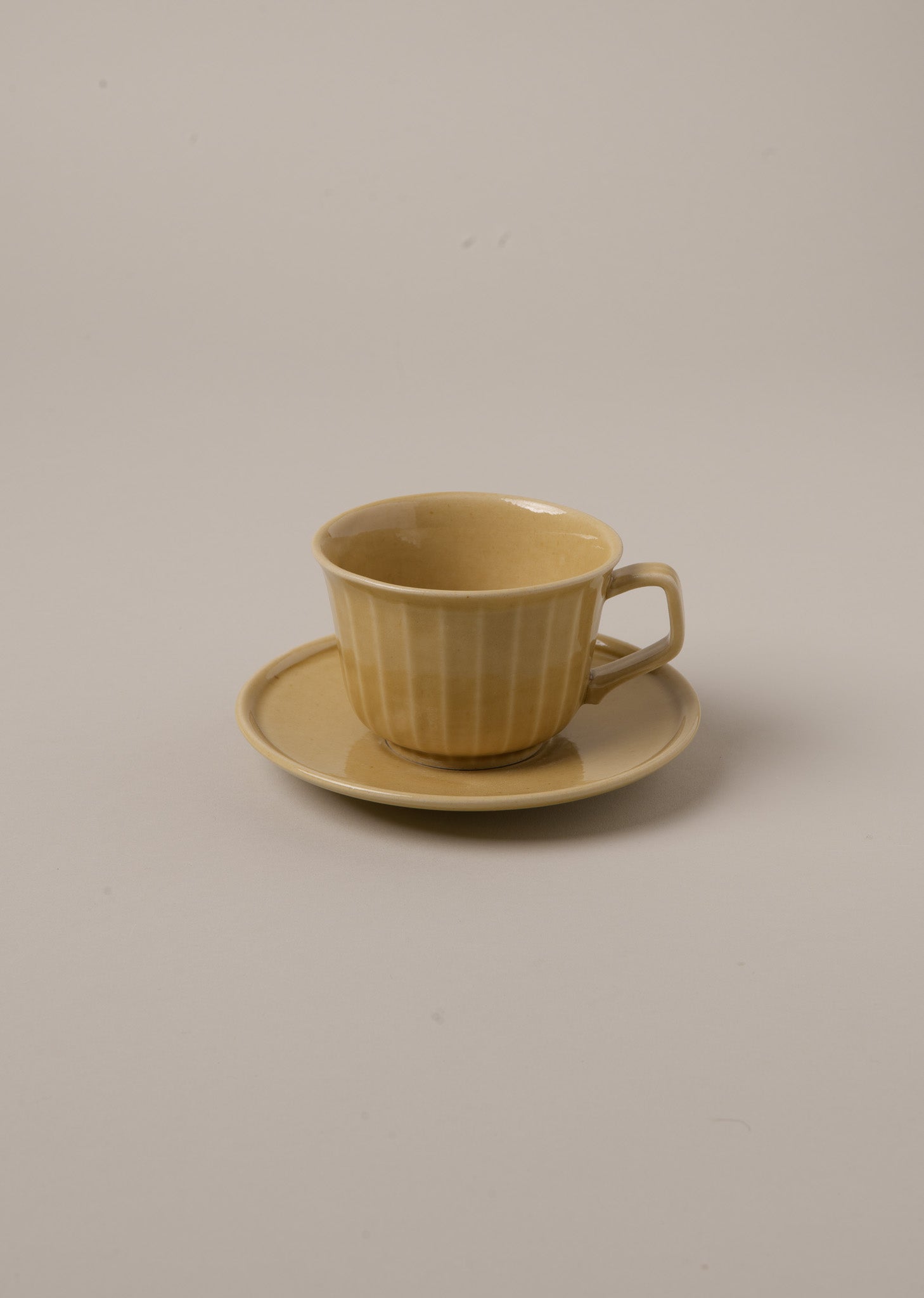 SET DE TAZA DE CAFÉ Y PLATO A CONJUNTO
