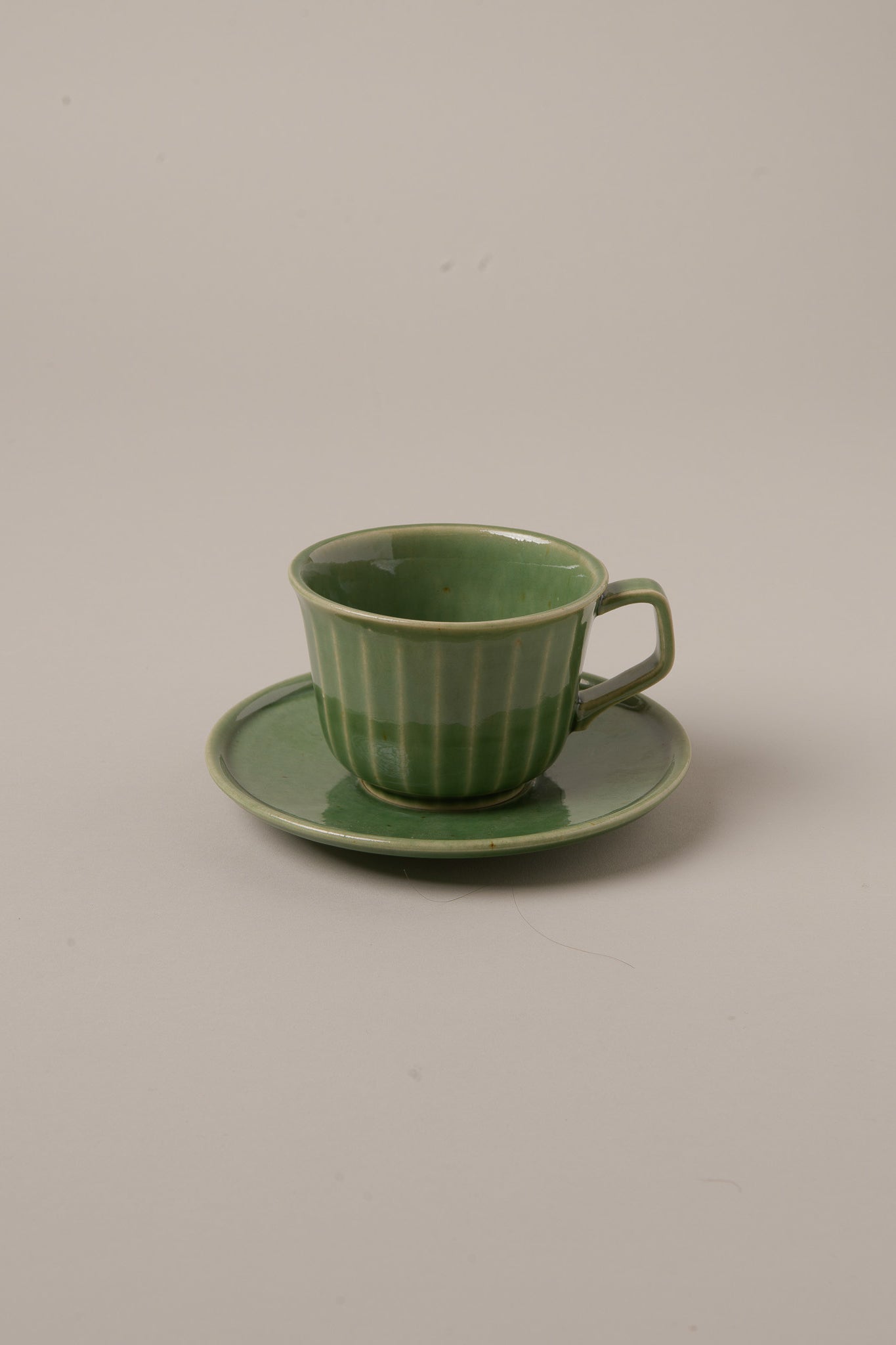 SET DE TAZA DE TÉ O CAFÉ Y PLATO A CONJUNTO