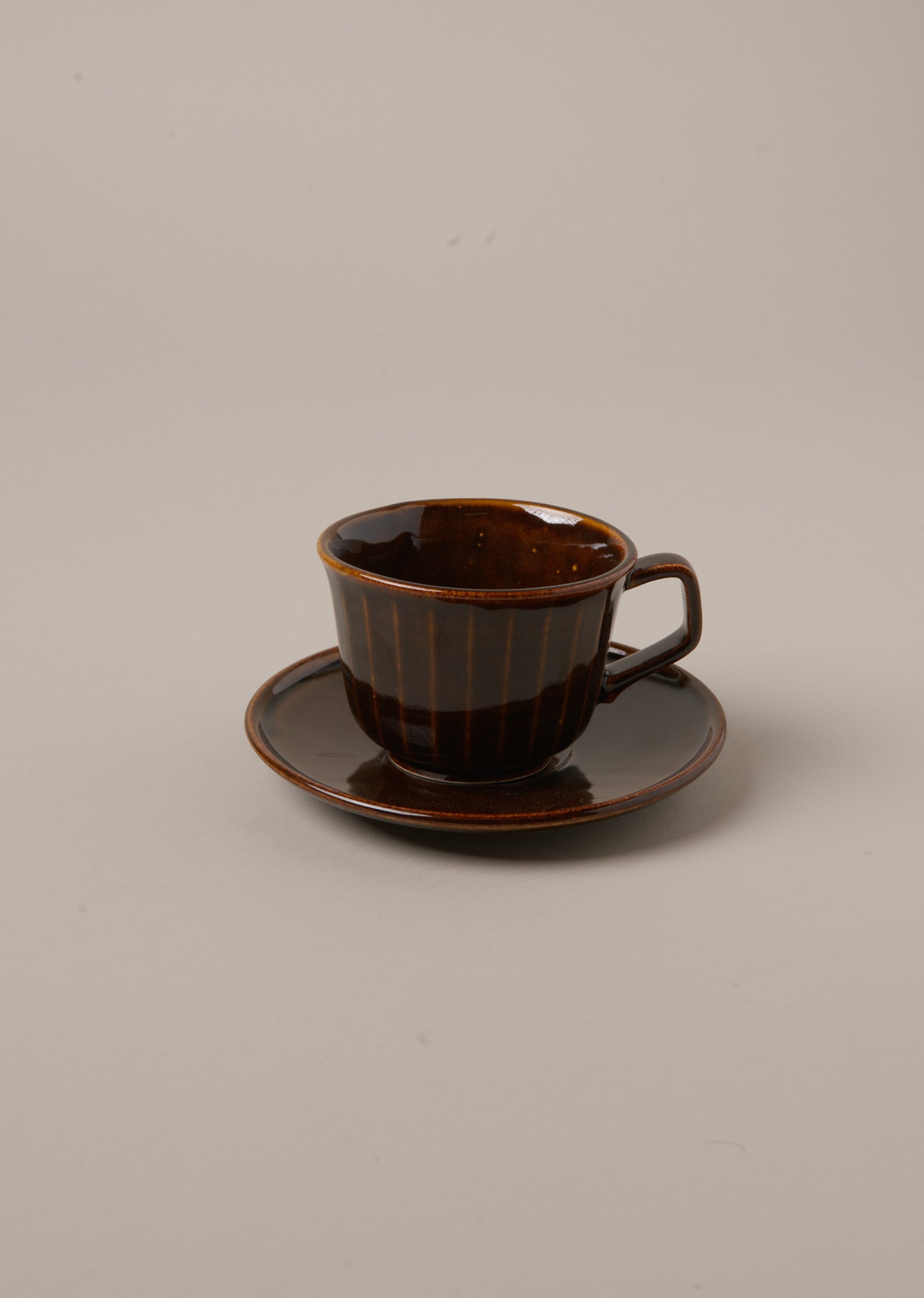 SET DE TAZA DE CAFÉ Y PLATO A CONJUNTO