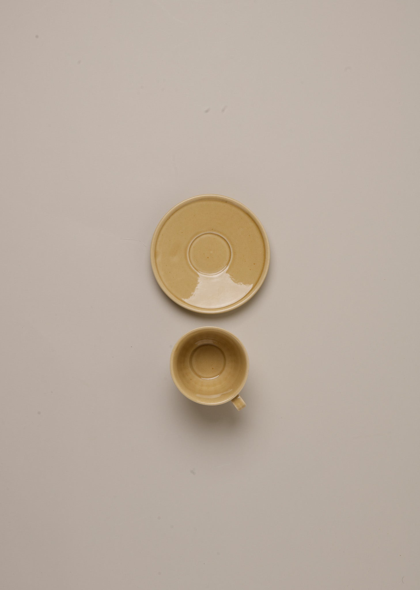 SET DE TAZA DE CAFÉ Y PLATO A CONJUNTO