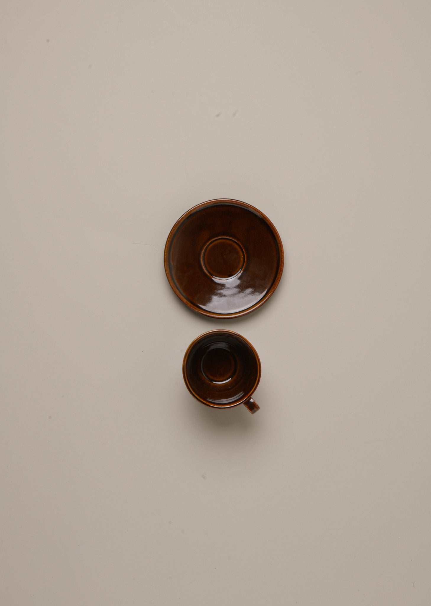 SET DE TAZA DE CAFÉ Y PLATO A CONJUNTO