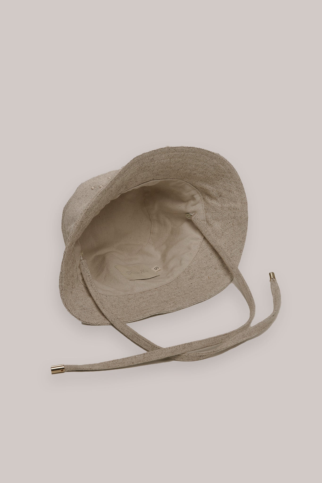 GORRO BUCKET DE LANA Y ALGODÓN "CAMP" Crudo