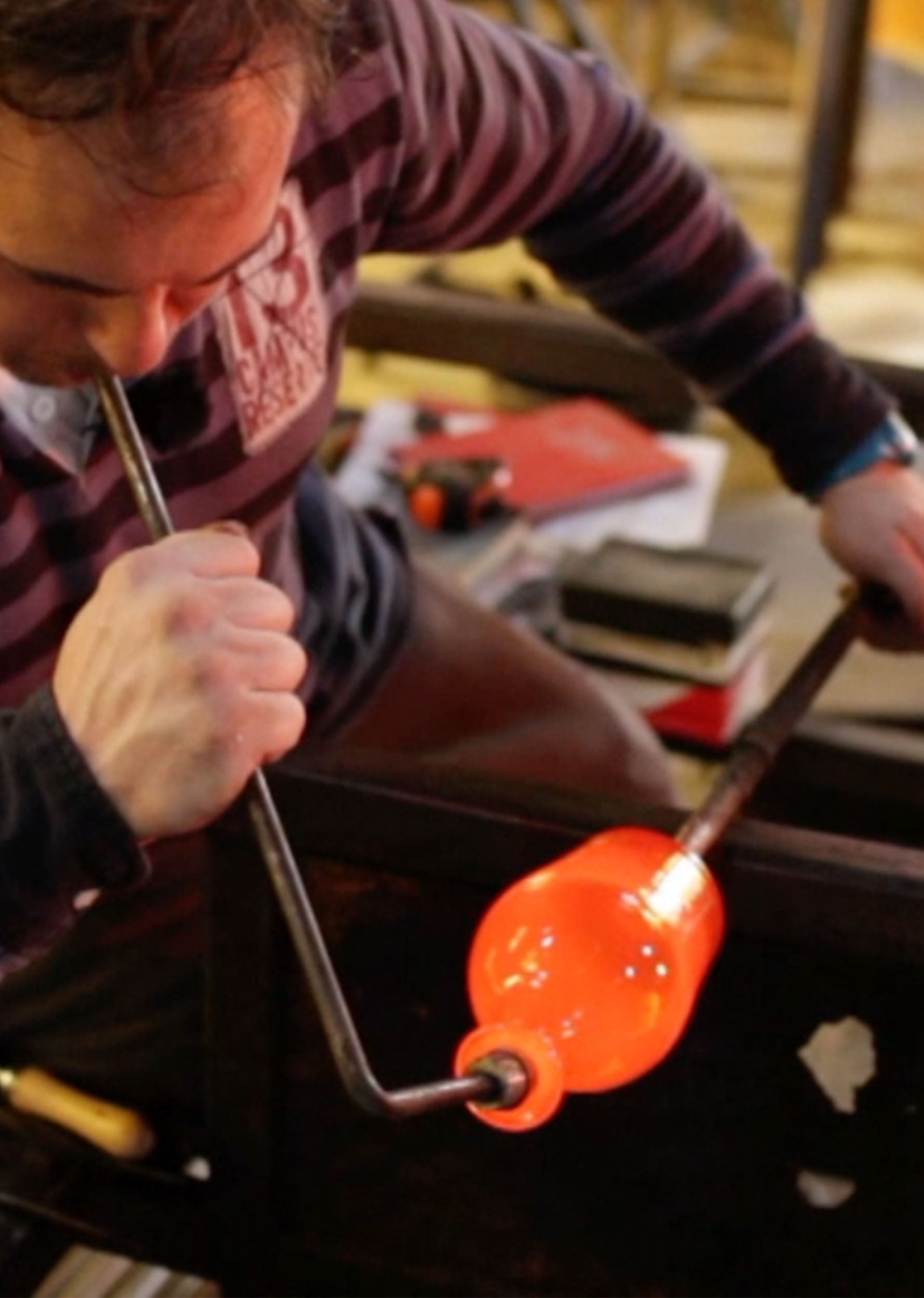 ORGANIC EXTRA VIRGIN OLIVE OIL IN HANDMADE BOTTLE