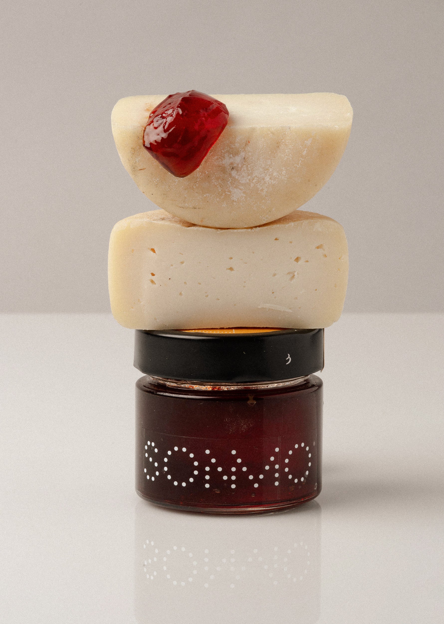 ORGANIC QUINCE AND CHILI JELLY