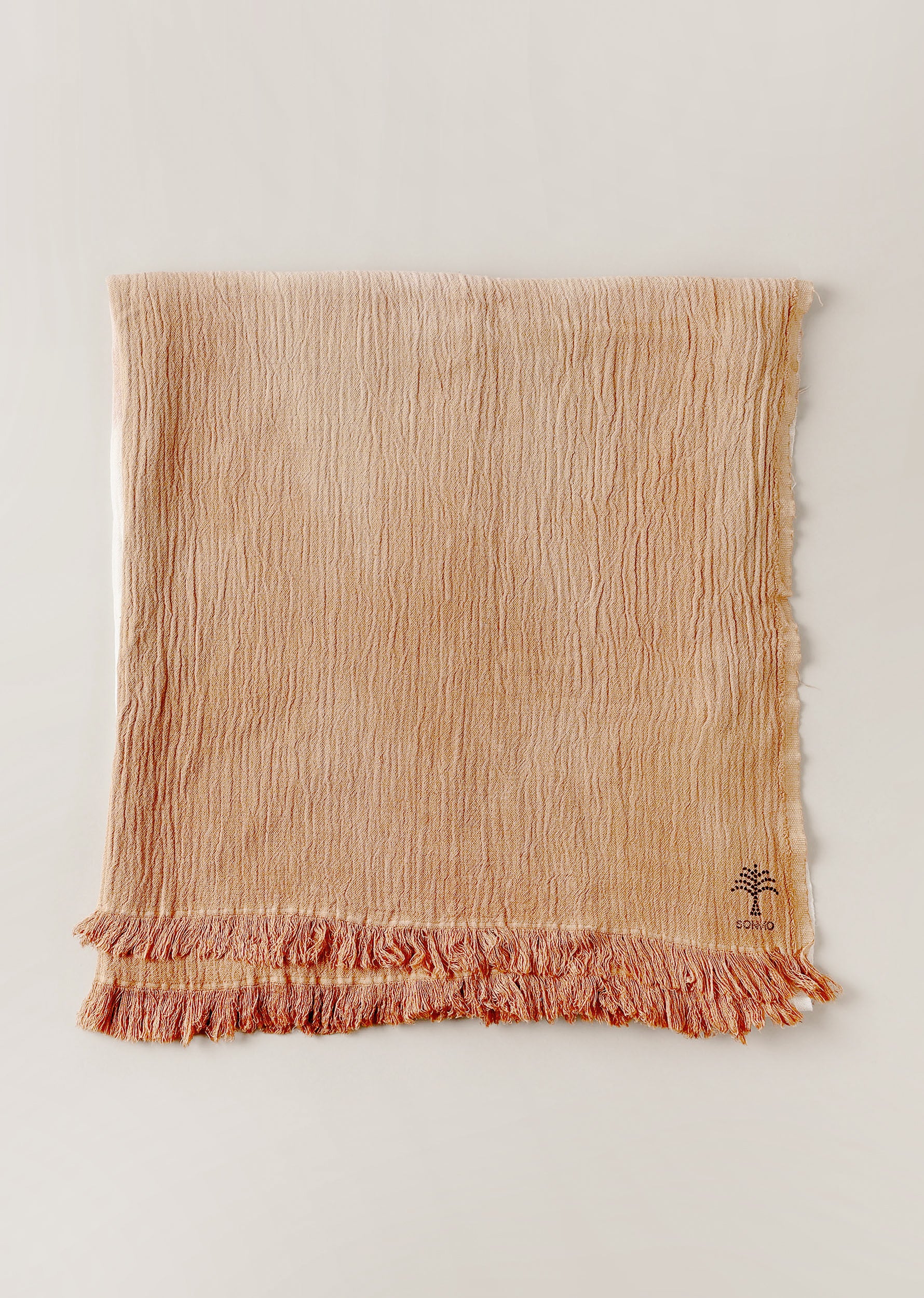 TOALLA DE DOBLE CAPA DE ALGODÓN. TÉCNICA “DIP DYE”