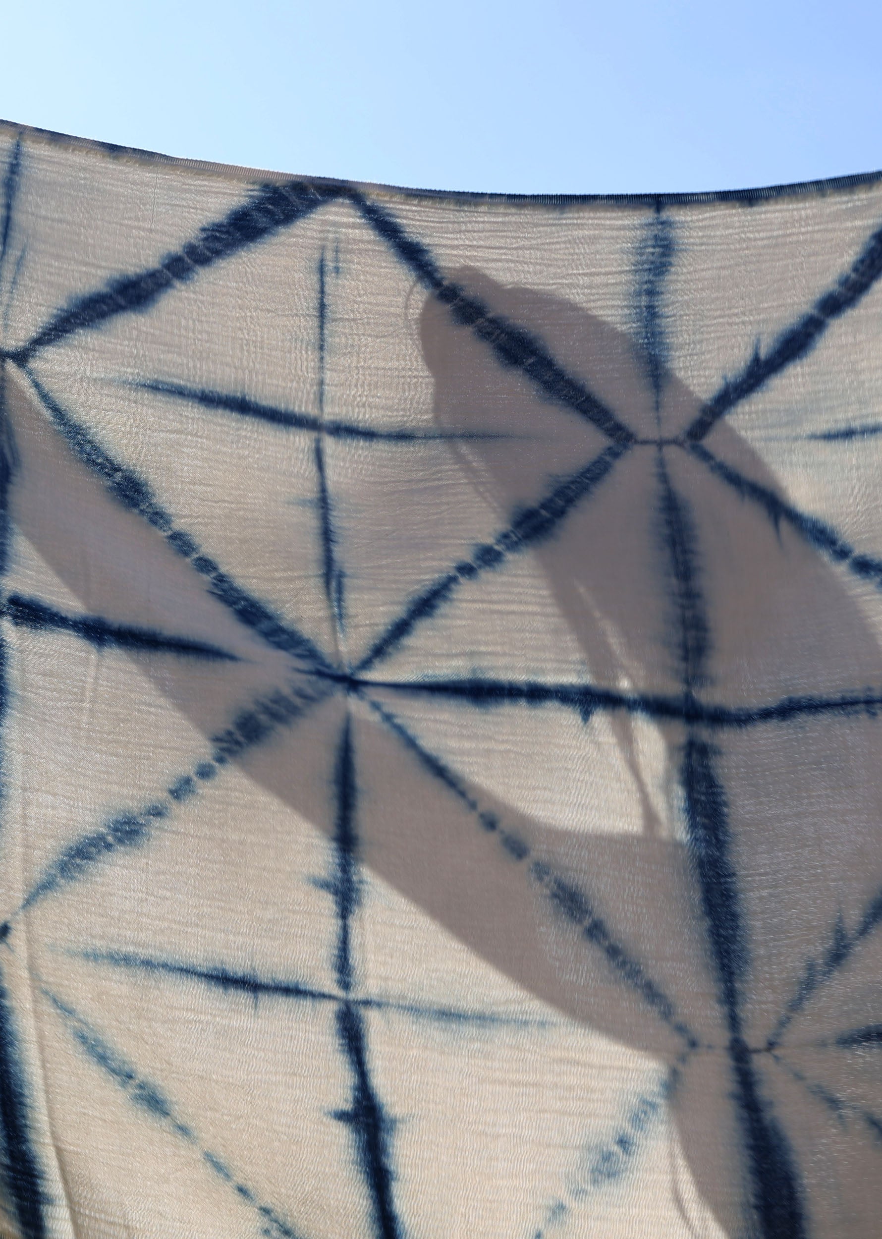 DOUBLE-CLOTH COTTON TOWEL. FOLD DYE