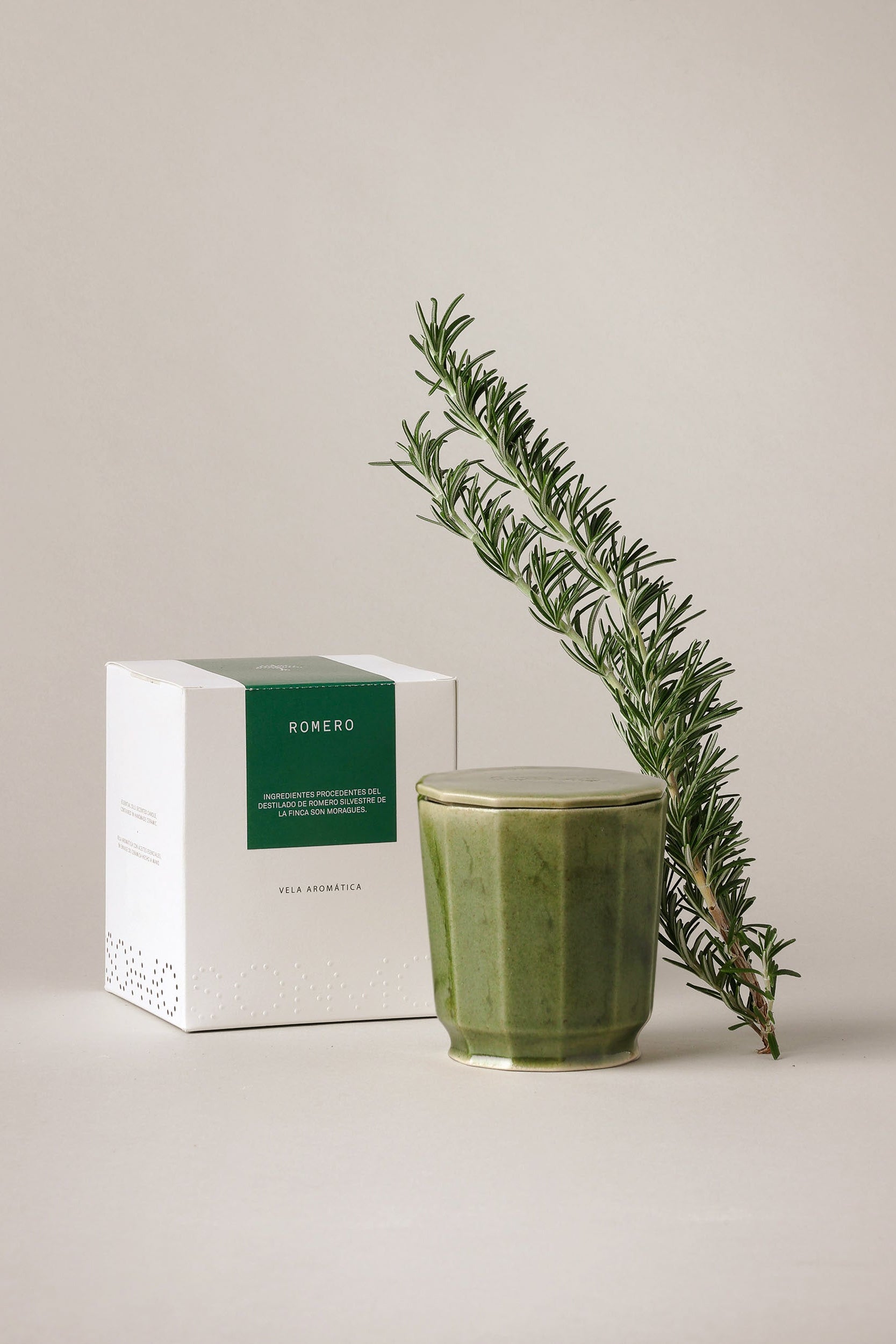 SCENTED CANDLE - ROSEMARY