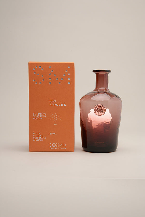 ORGANIC EXTRA VIRGIN OLIVE OIL IN HANDMADE BOTTLE