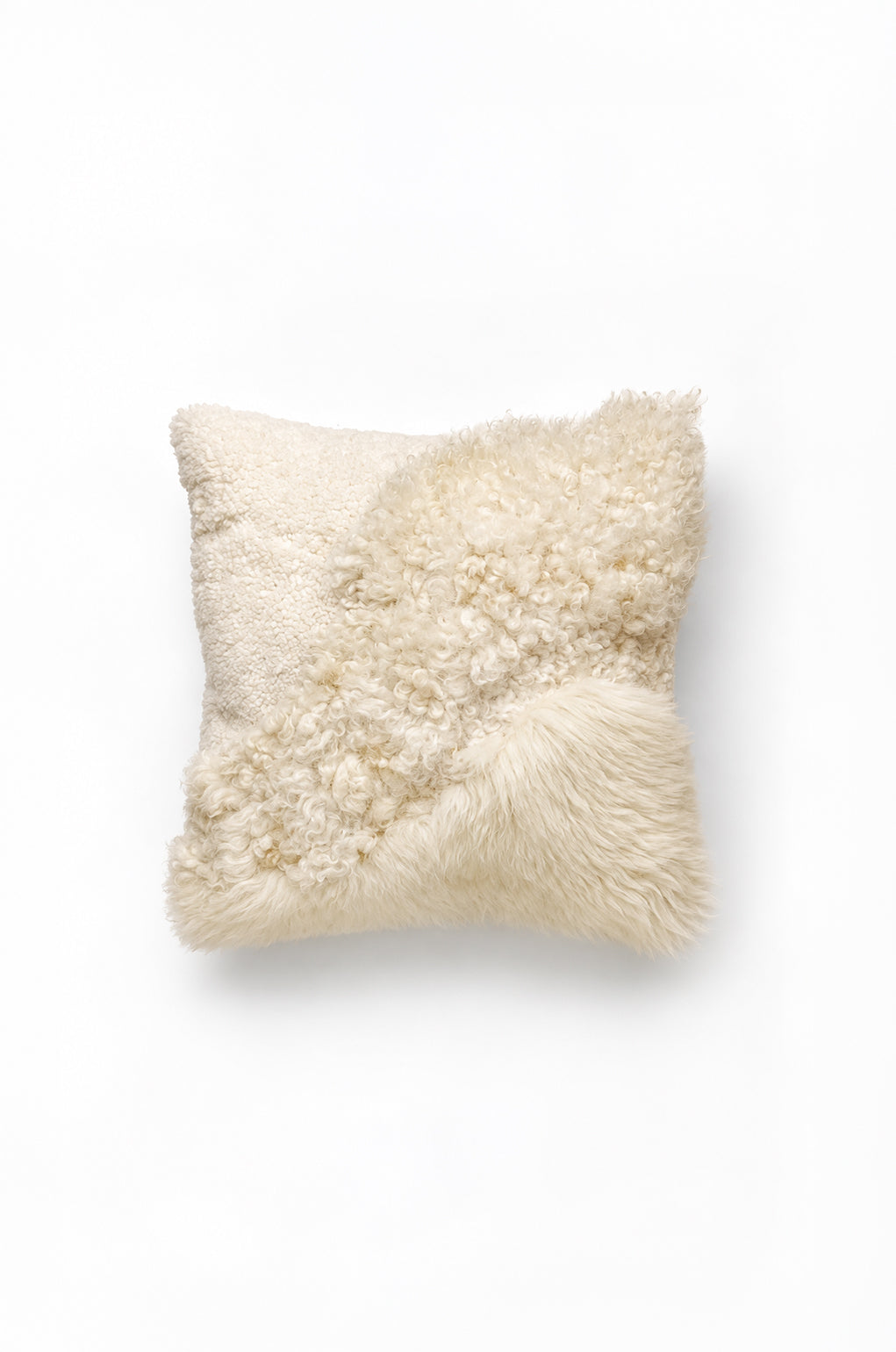 "MONTAÑA" LEATHER AND WOOL CUSHION COVER