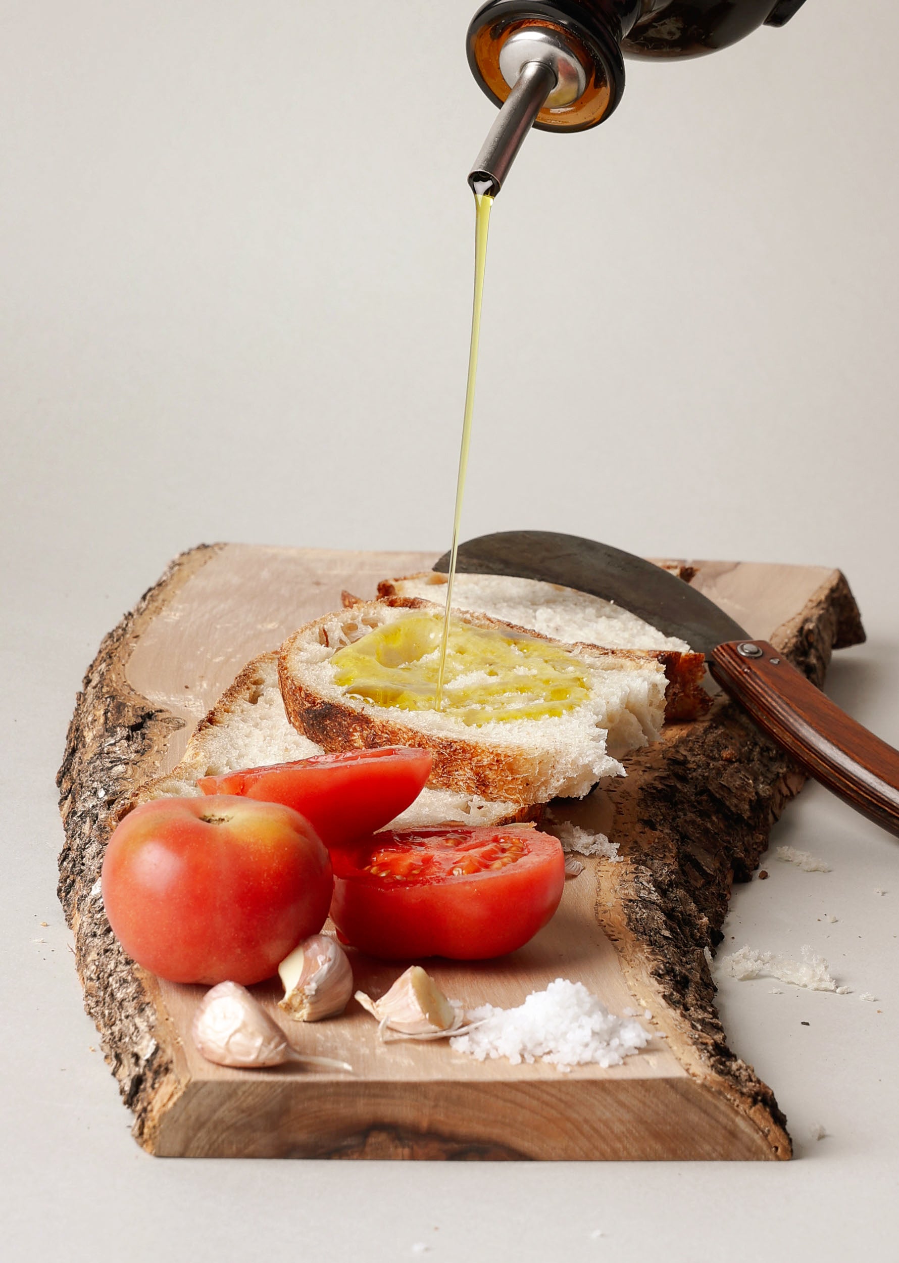 ORGANIC EXTRA VIRGIN OLIVE OIL IN HANDMADE BOTTLE