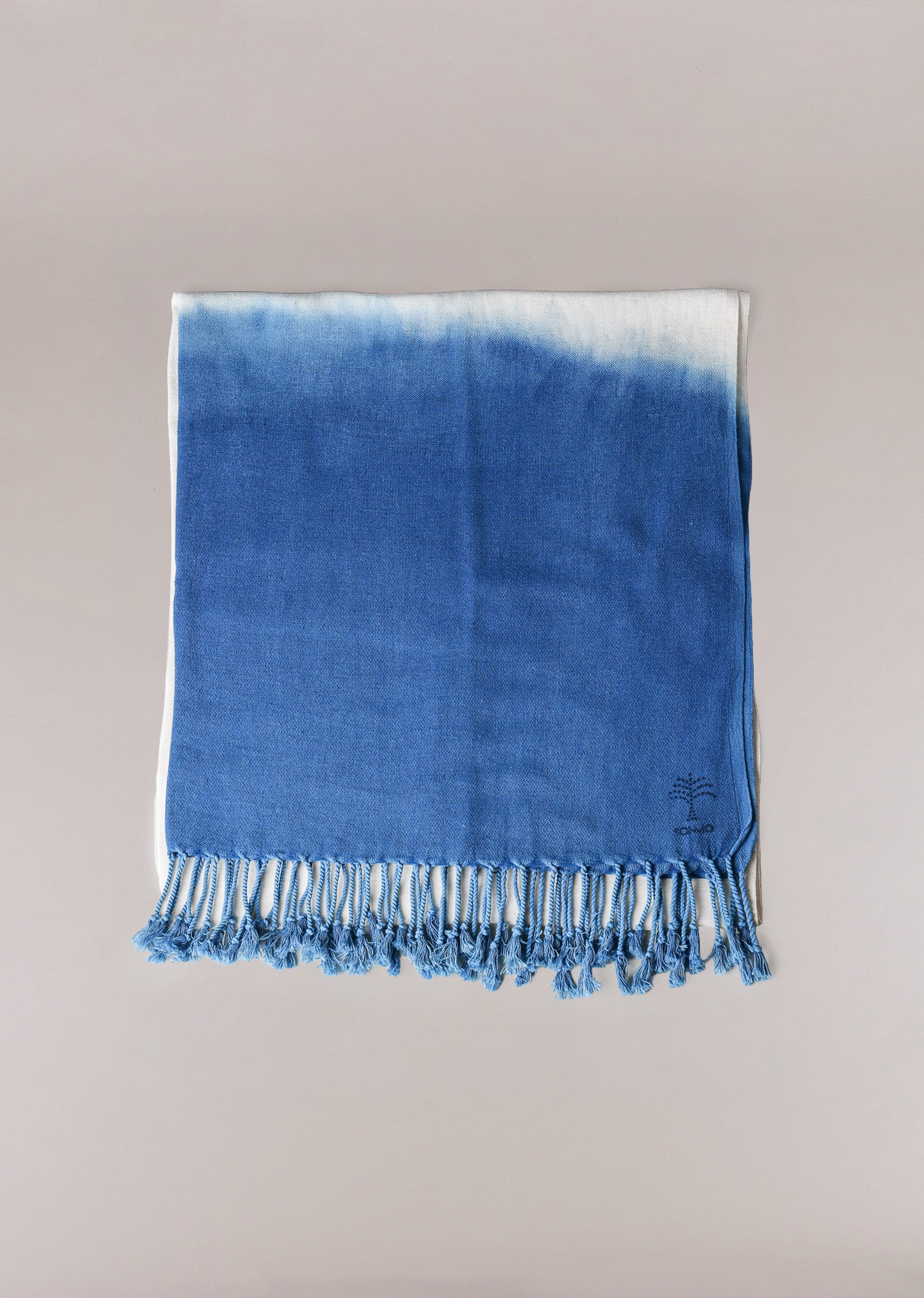 PAREO DE LINO Y ALGODON. TÉCNICA “DIP DYE”