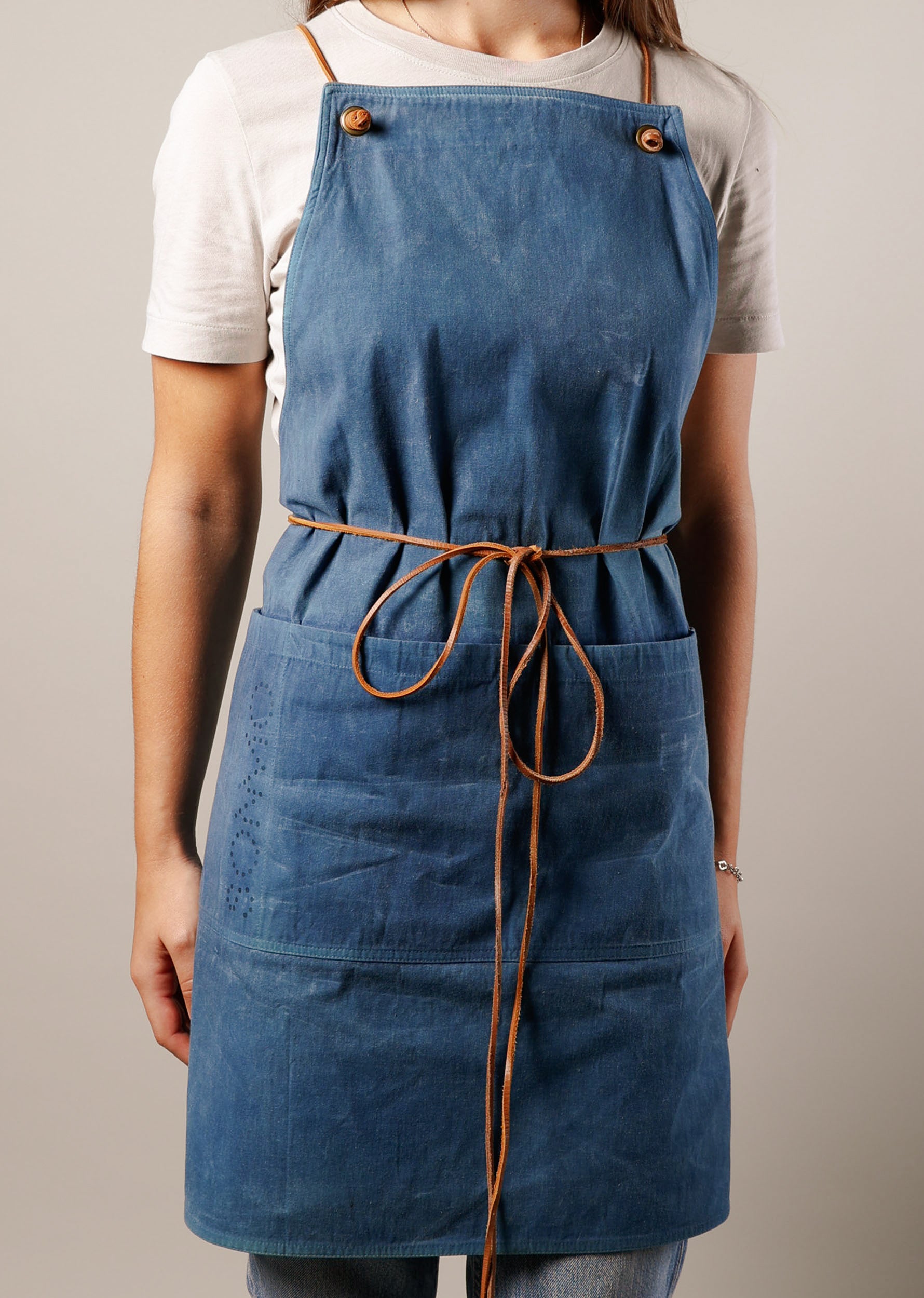 WAXED WORK APRON