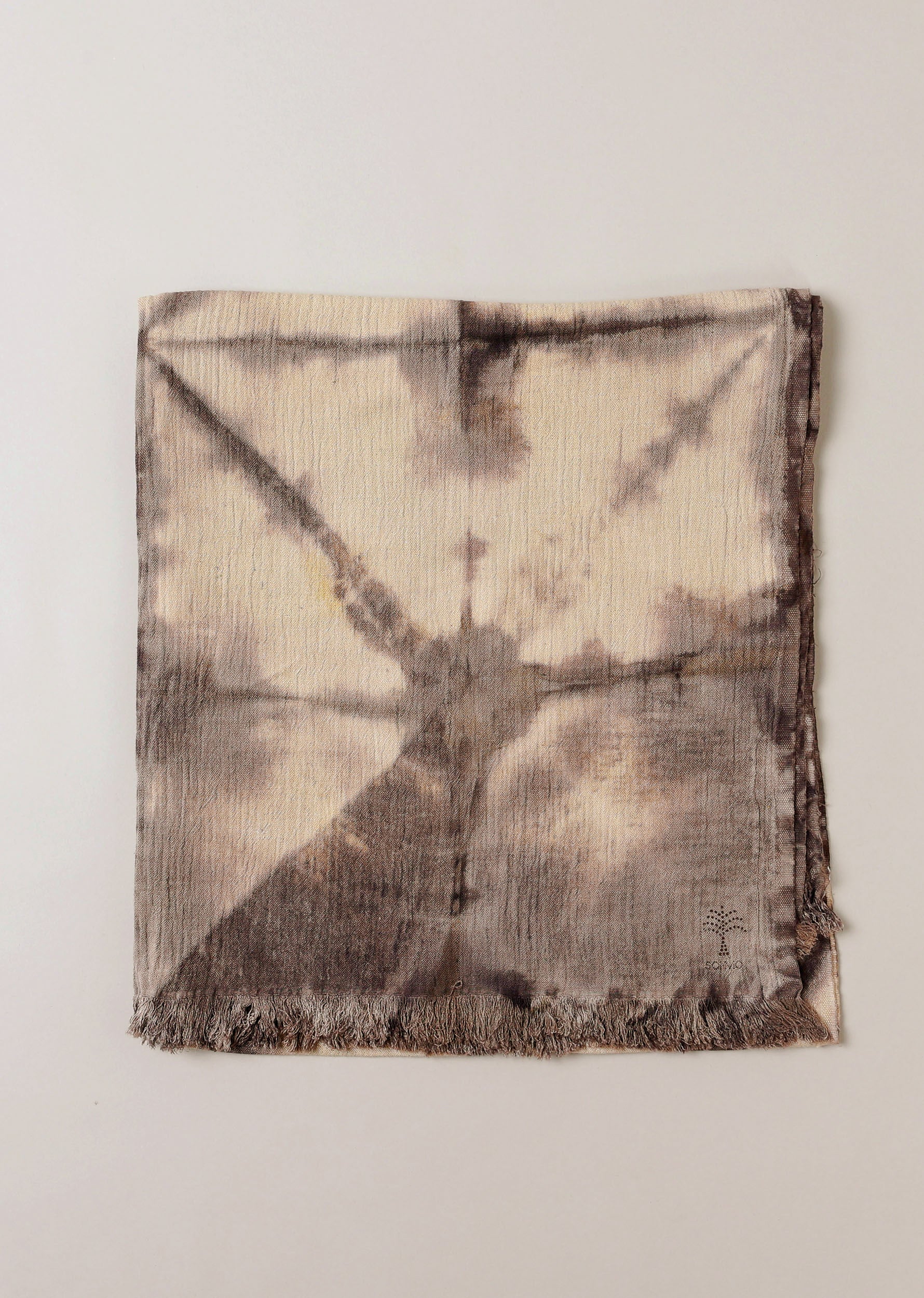 DOUBLE-CLOTH COTTON TOWEL. FOLD DYE